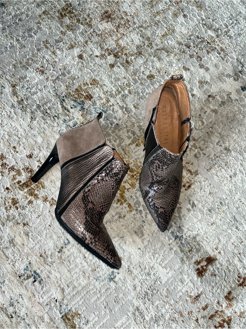 HISPANITAS Mixed Media Pointed Toe Ankle Booties | Like New Condition